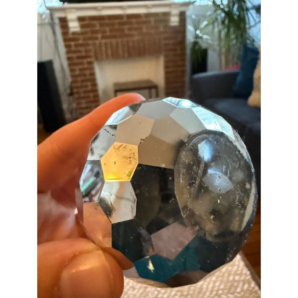 Paperweight silver disco ball - Picture 4 of 6